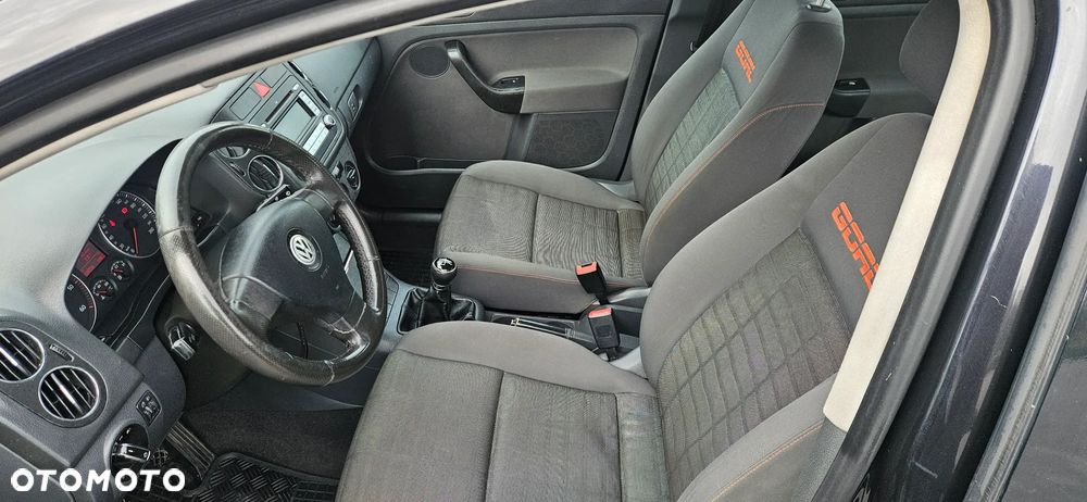 Volkswagen Golf V 1.9 TDI Comfortline - 15