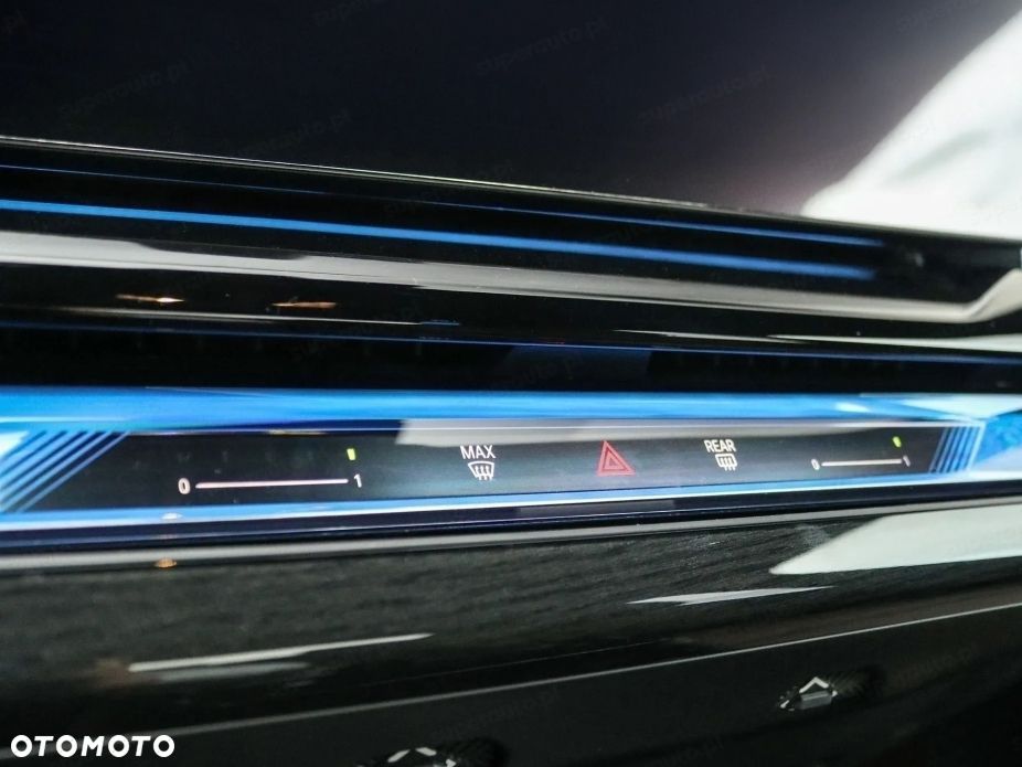 BMW Seria 5 520d xDrive mHEV M Sport - 10