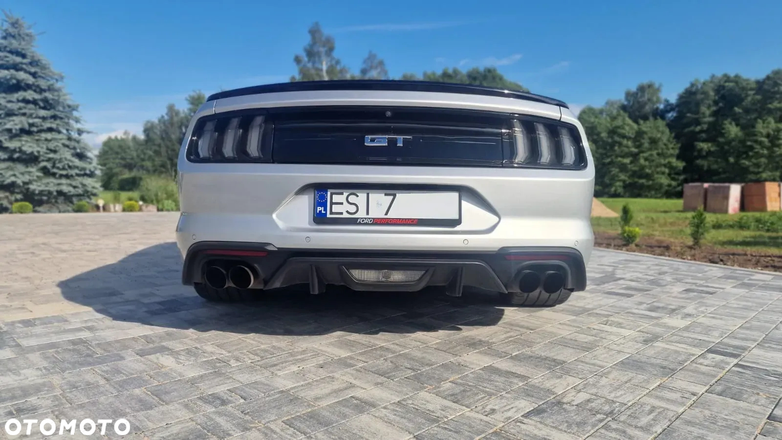 Ford Mustang - 3