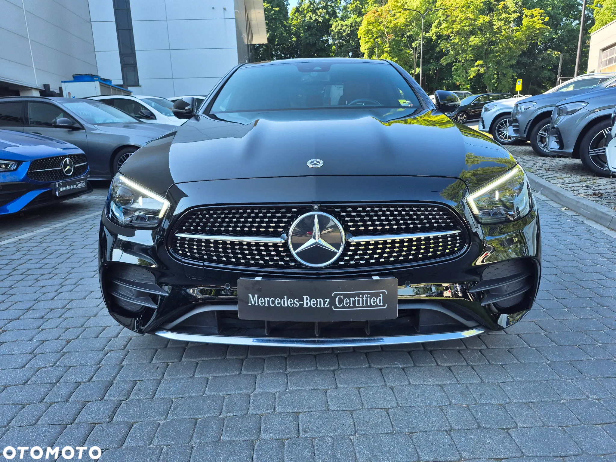 Mercedes-Benz Klasa E 220 d 4-Matic - 14