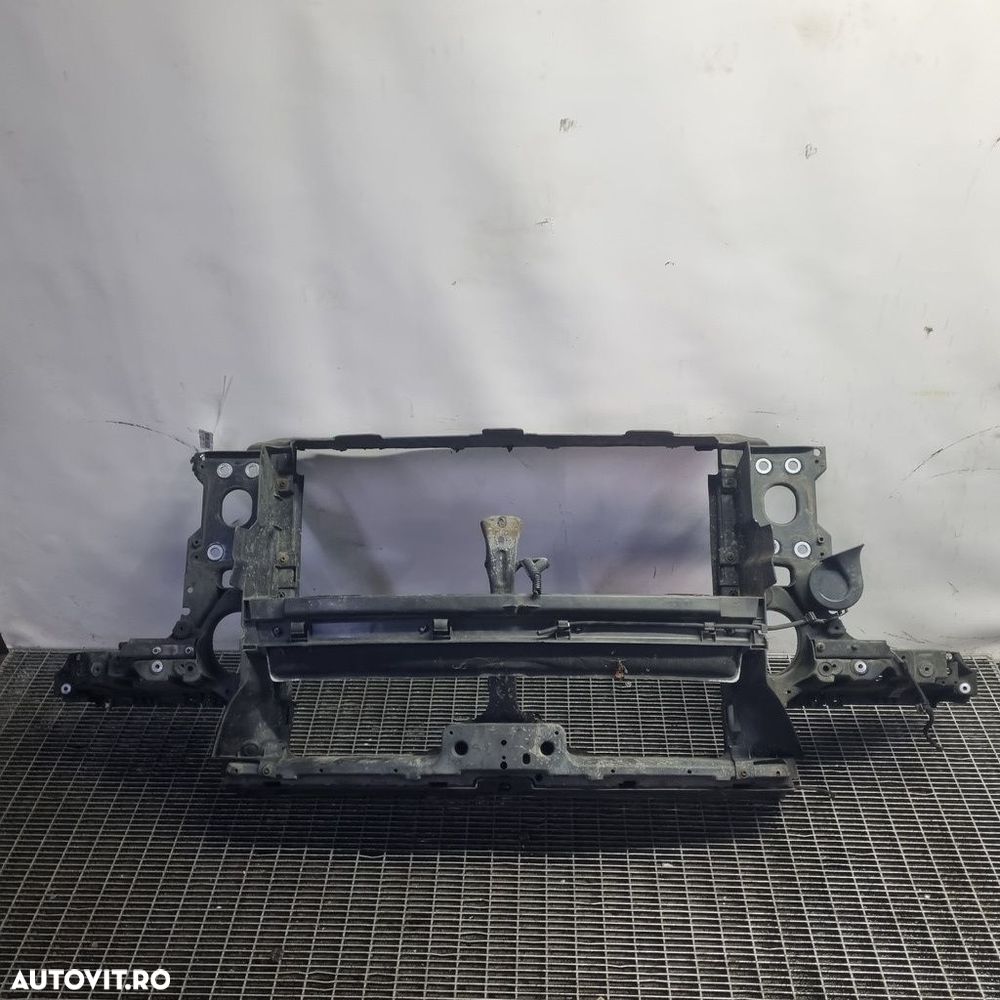 Trager Volkswagen Touareg 7L facelift 2.5 2007 - 2011 2461CC Automata (1417) Diesel - 1