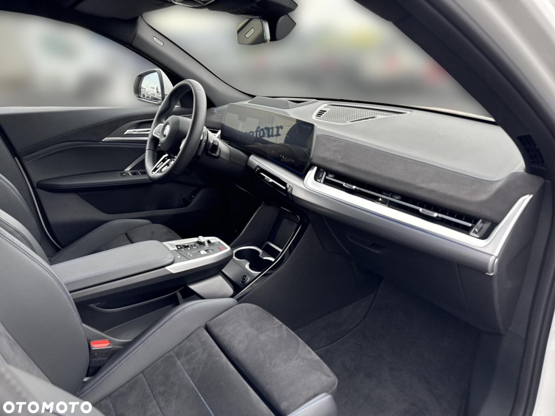 BMW X2 - 15
