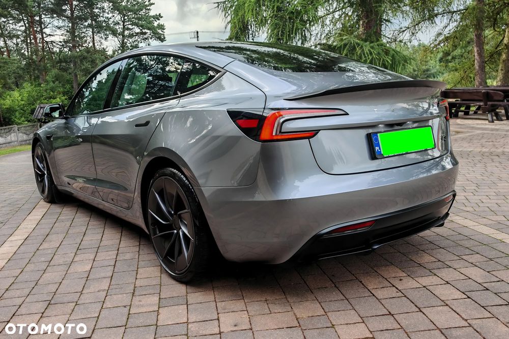 Tesla Model 3 Performance AWD - 3