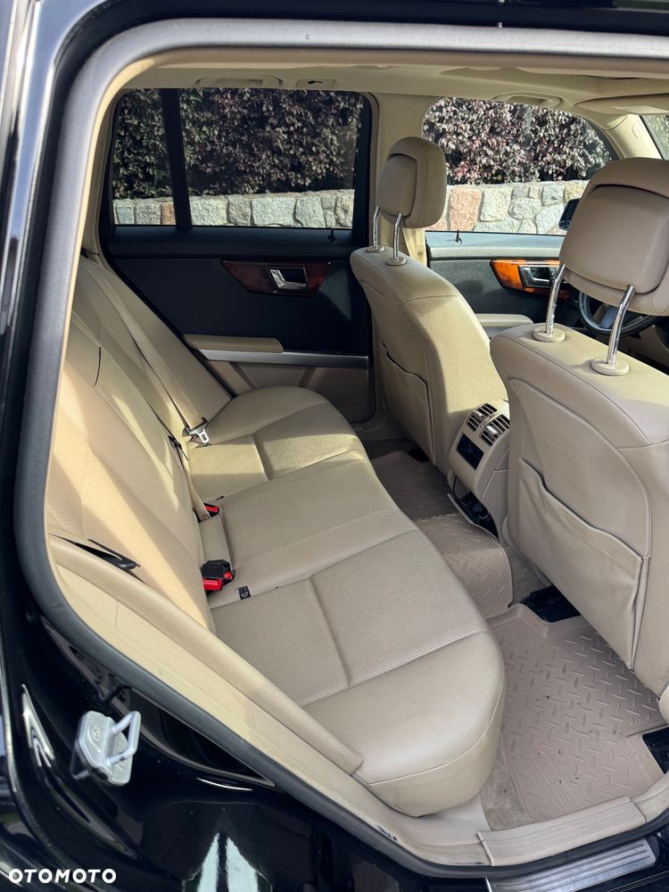 Mercedes-Benz GLK - 10