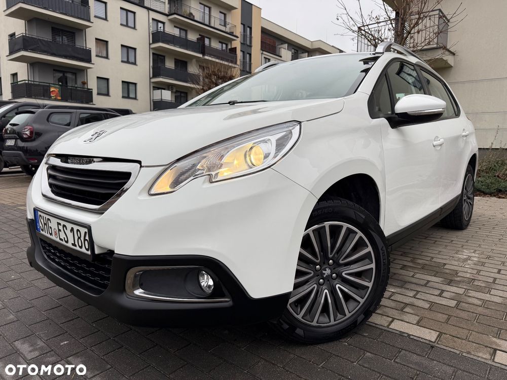 Peugeot 2008 PureTech 82 Allure - 1