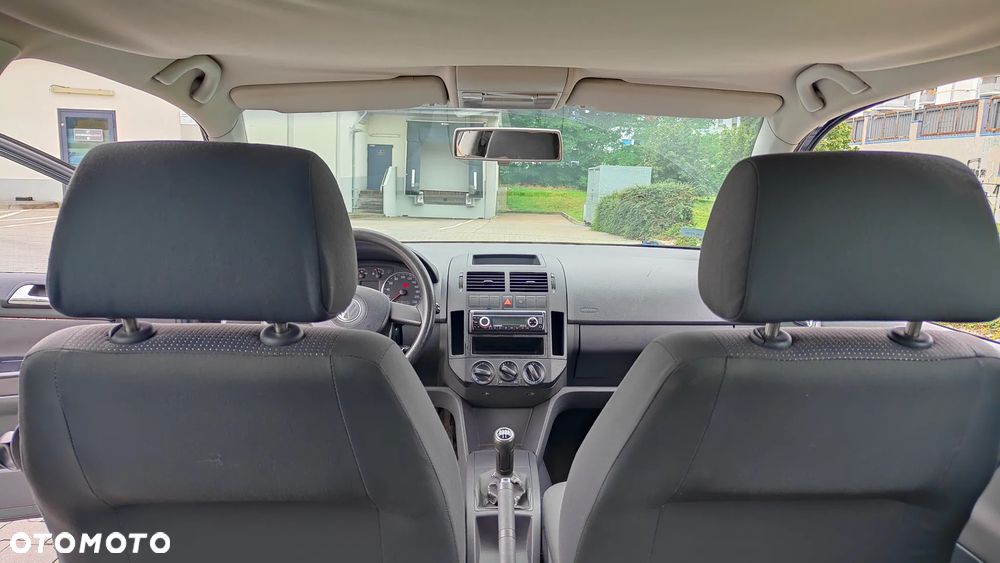 Volkswagen Polo - 5