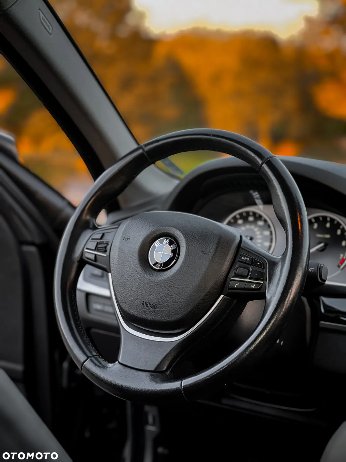 BMW Seria 5 528i xDrive Luxury Line - 14