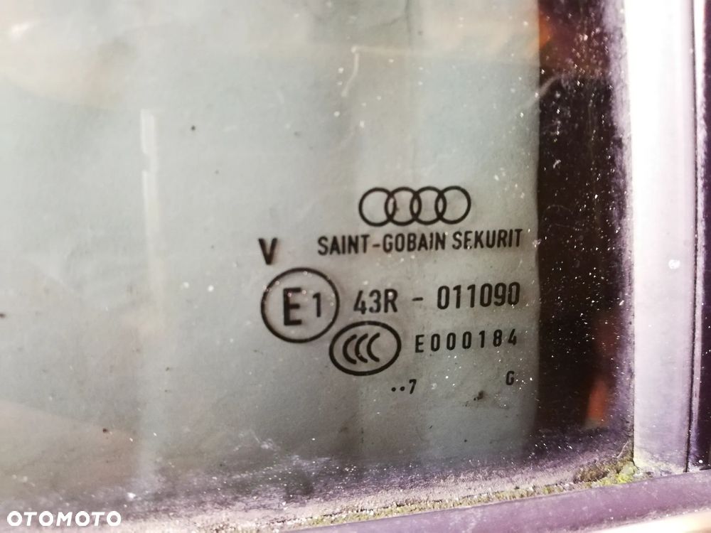 AUDI A4 B9 DRZWI PRAWE TYL LY9B - 2