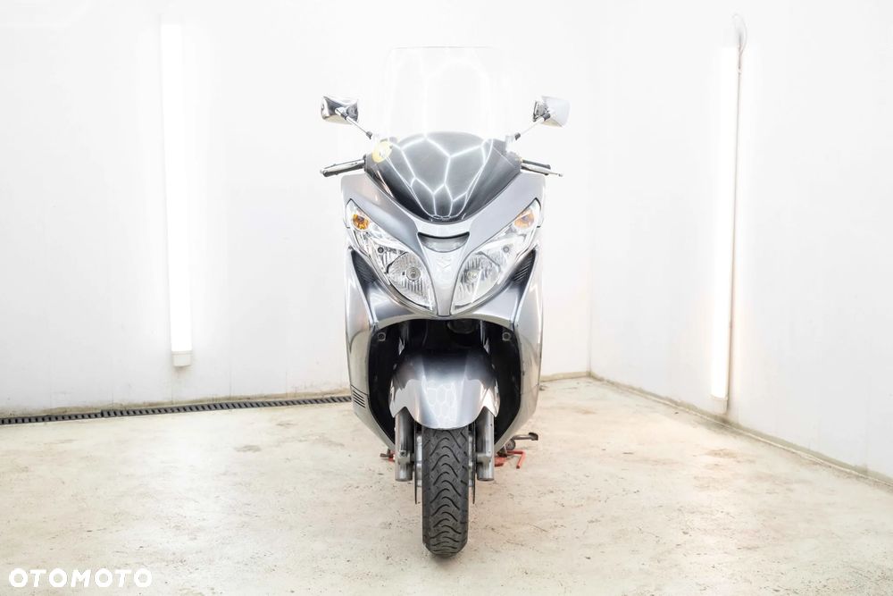 Suzuki Burgman - 3