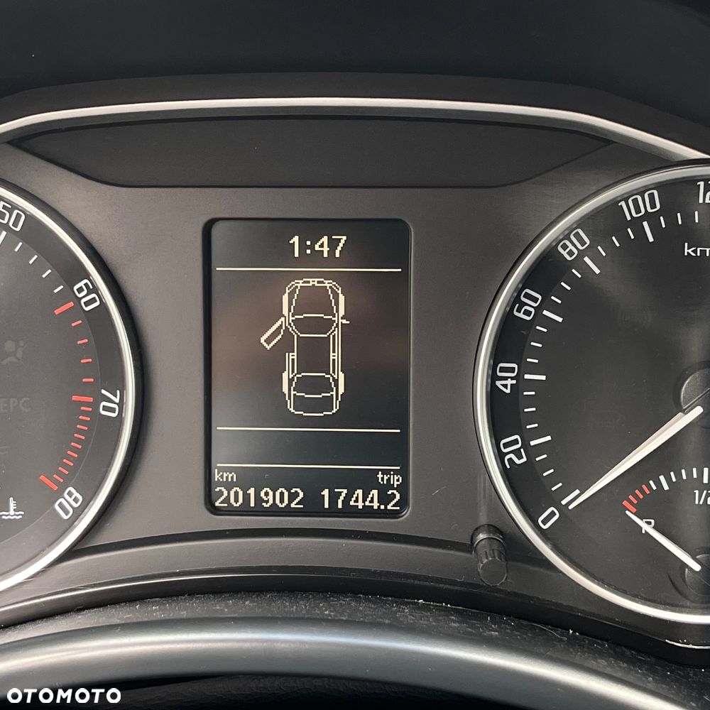 Skoda Octavia 1.8 TSI Ambiente - 7