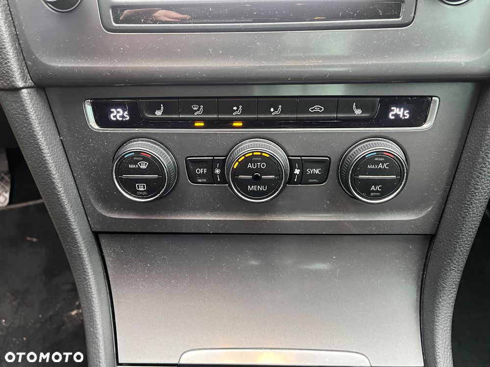 Volkswagen Golf 1.2 TSI BlueMotion Technology Lounge - 11