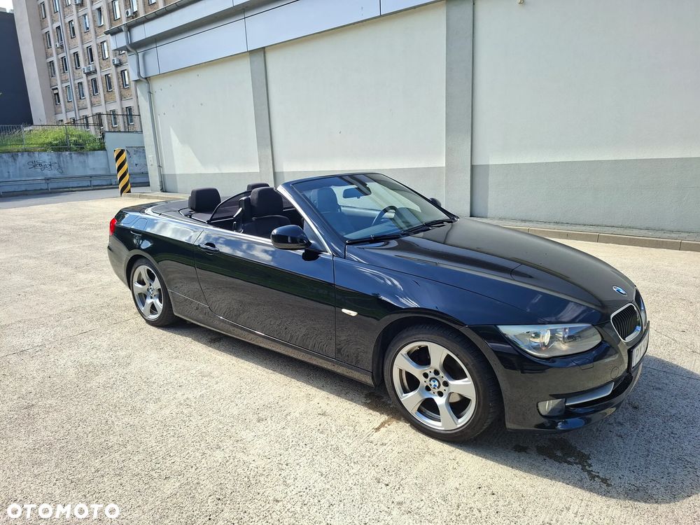BMW Seria 3 320i - 10