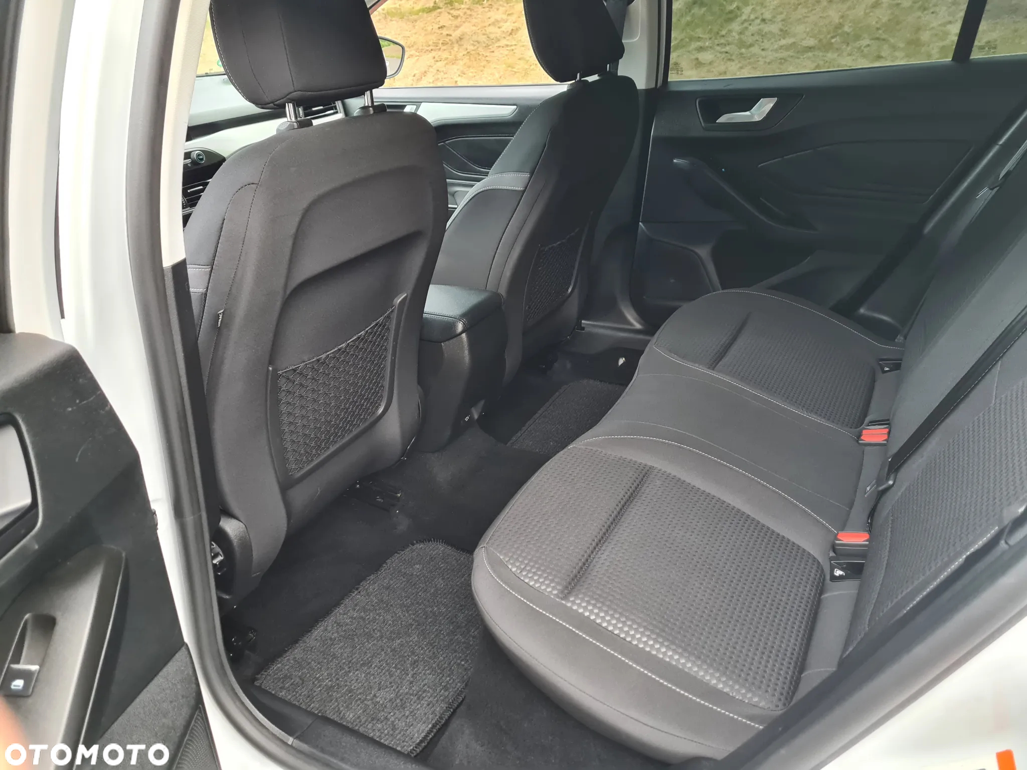 Ford Focus 1.5 EcoBlue Connected - 13