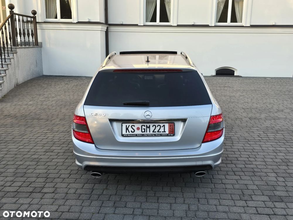 Mercedes-Benz Klasa C 300 7G-TRONIC Avantgarde - 7