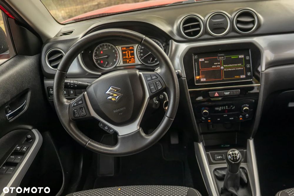 Suzuki Vitara 1.6 Comfort 2WD - 31