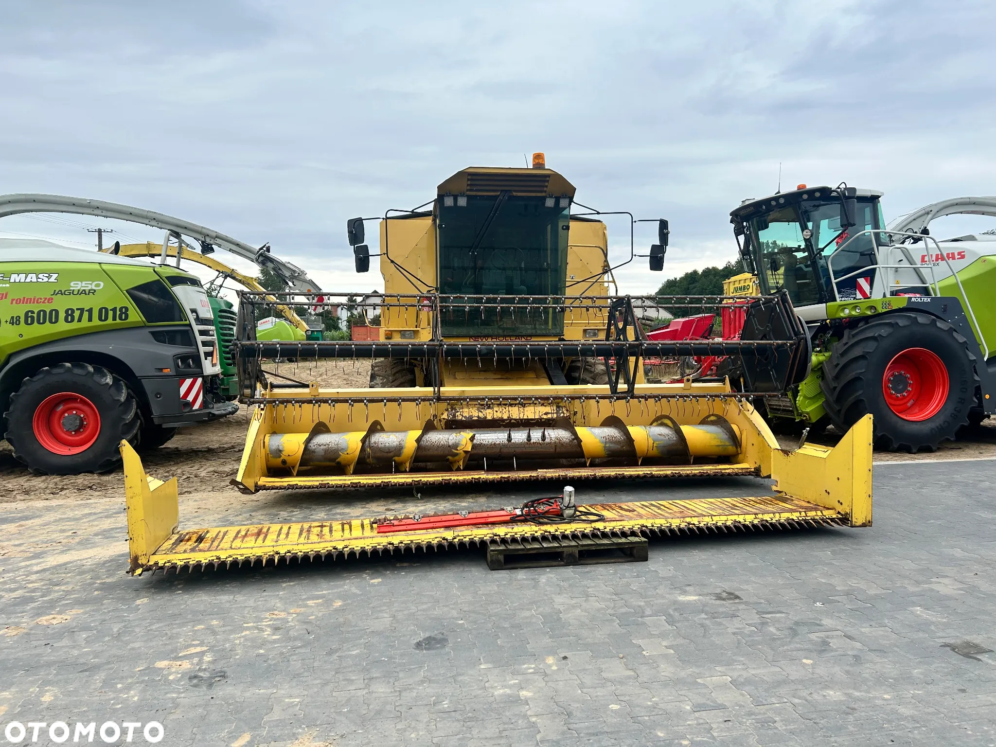 New Holland - 2