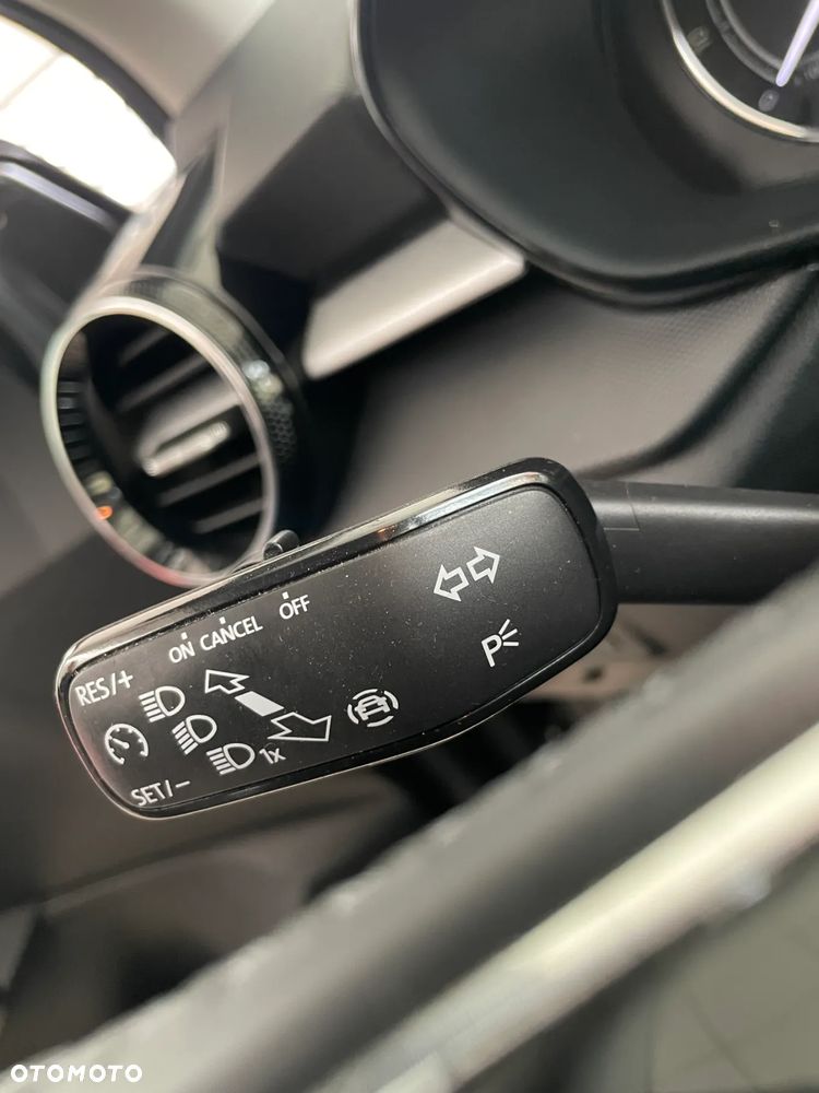 Skoda Fabia 1.0 TSI Ambition DSG - 22