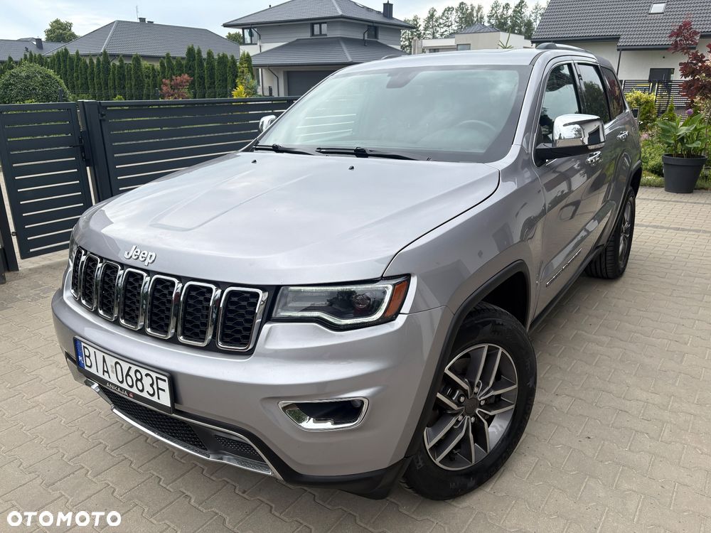 Jeep Grand Cherokee - 9
