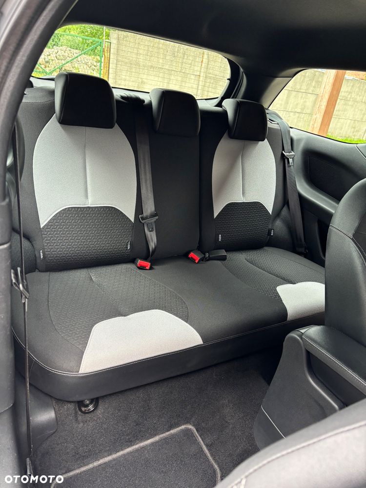 Citroën DS3 Pure Tech VTi 82 Chic - 21