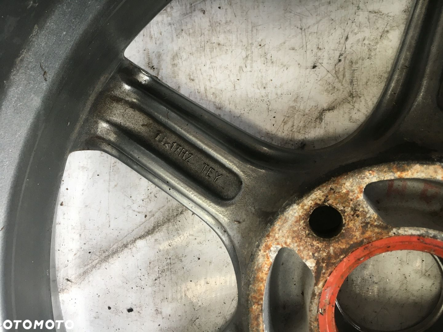 FELGA ALUMINIOWA DEZENT 7JX17H2 ET40 4X114,3 - 13