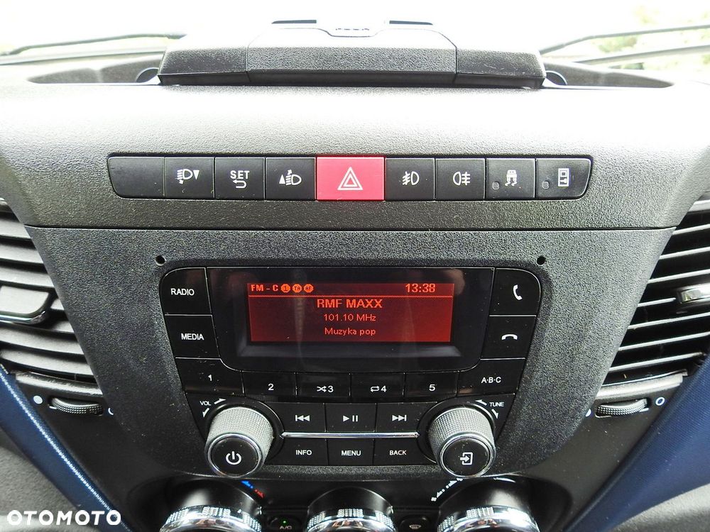 Iveco DAILY 70C18 PLANDEKA WINDA 12 PALET WEBASTO TEMPOMAT BLIŹNIACZE KOŁA KLIMATYZACJA  180KM - 35