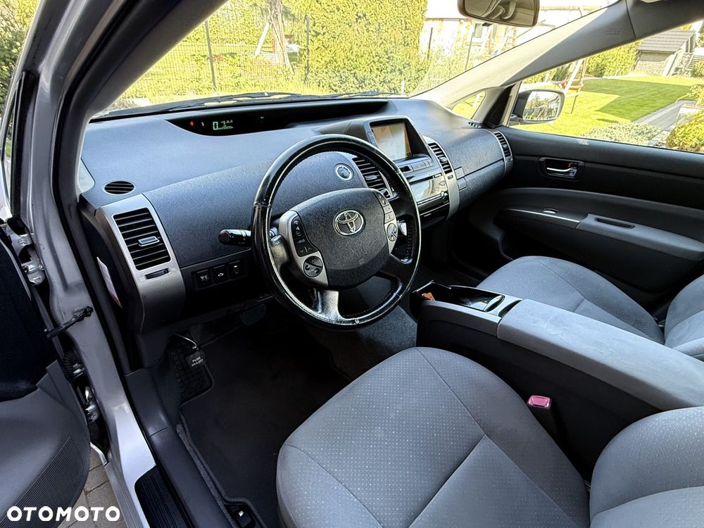 Toyota Prius 1.5 VVT-i Sol - 13