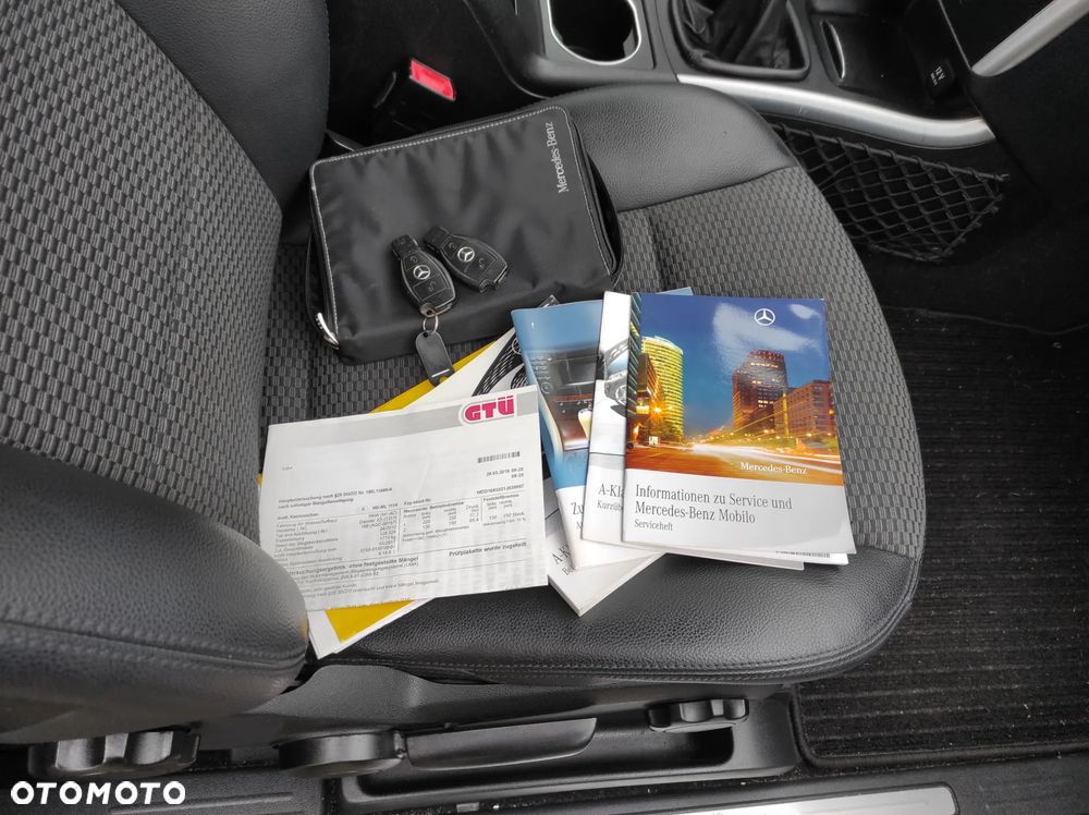 Mercedes-Benz Klasa A 180 BlueEFFICIENCY SPORT EDITION - 25