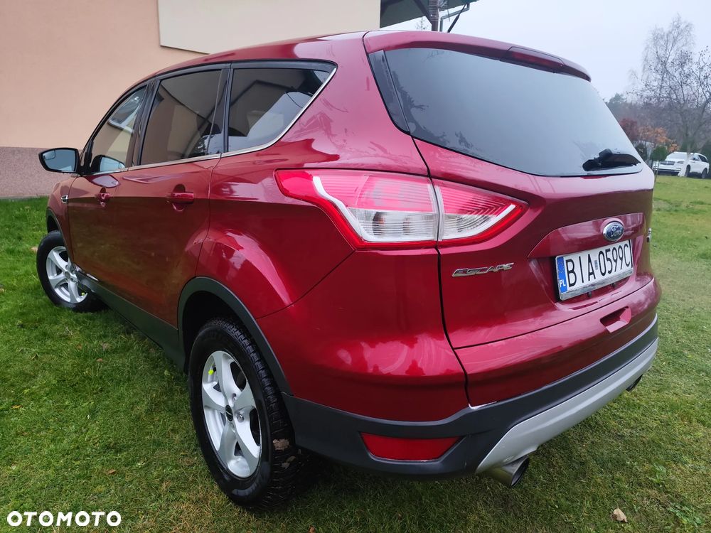 Ford Escape 1.6 EcoBoost AWD SE - 4