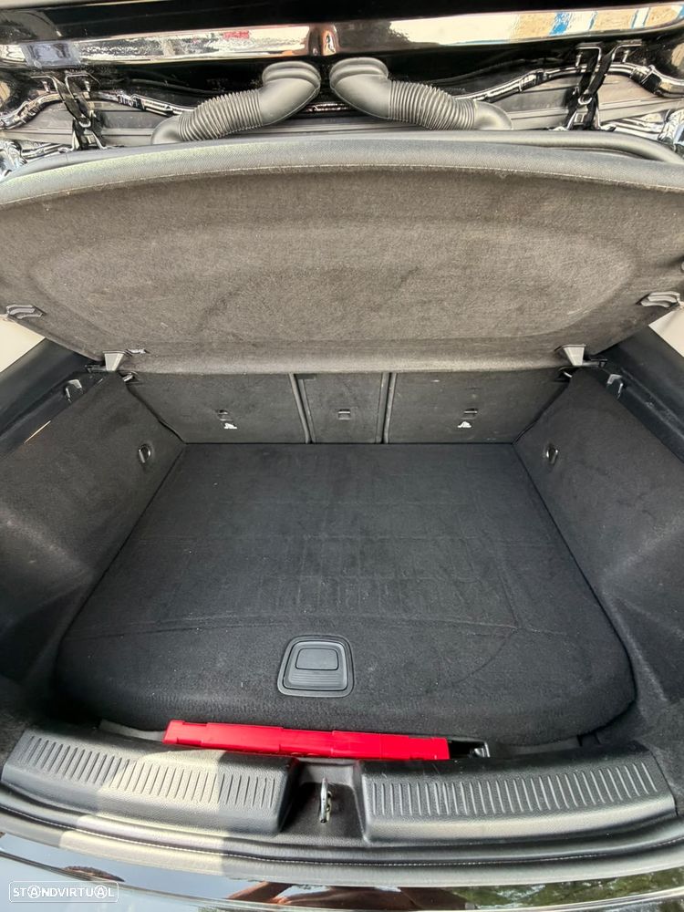 Mercedes-Benz A 250 e - 3