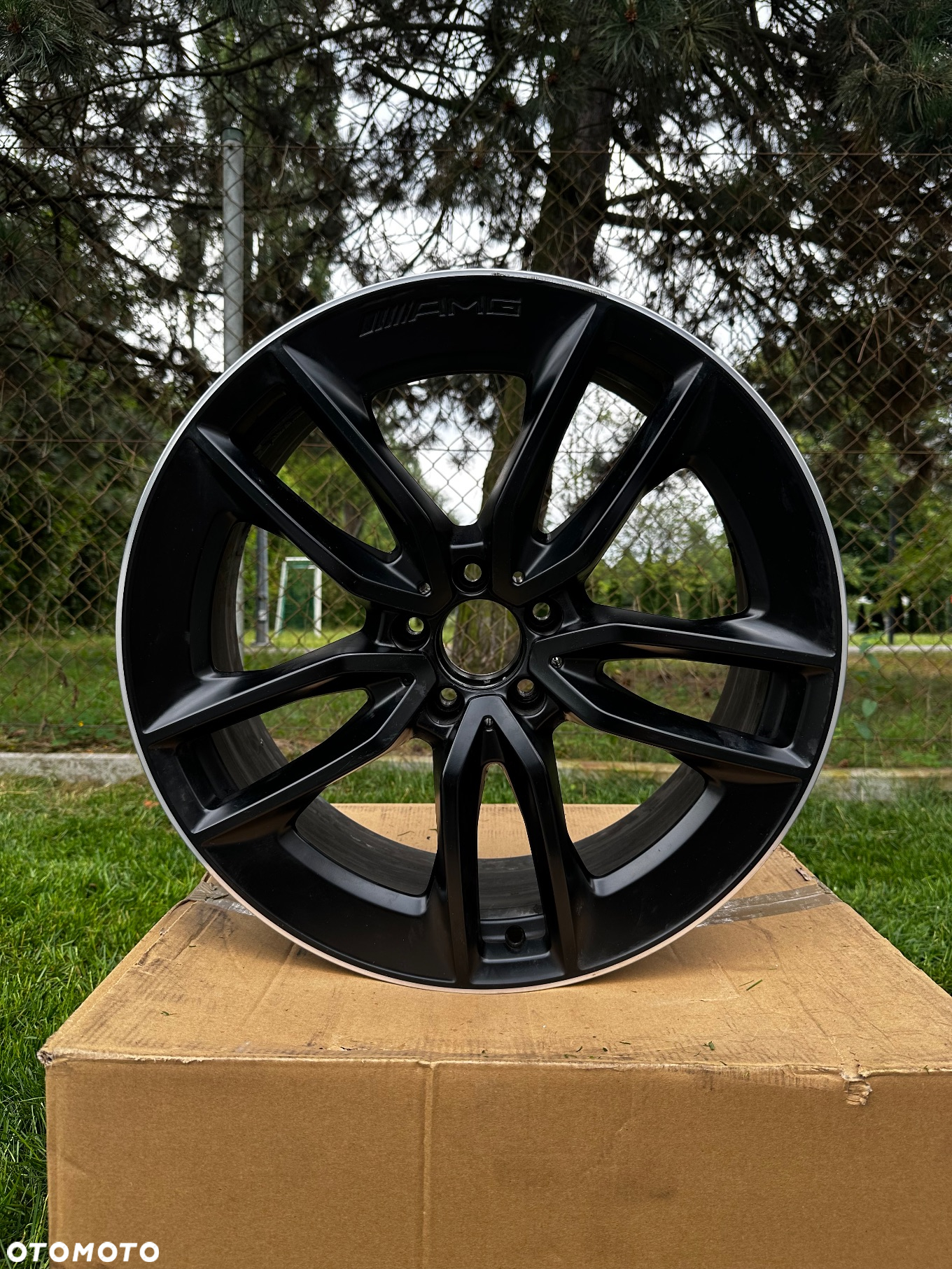 Felgi Mercedes Benz AMG w213 20” czarne przód A 213 40149 00 - 8