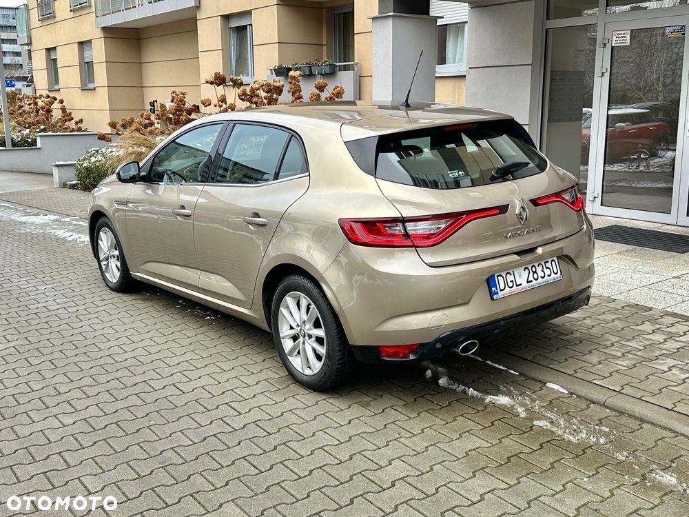 Renault Megane 1.2 Energy TCe Intens - 6