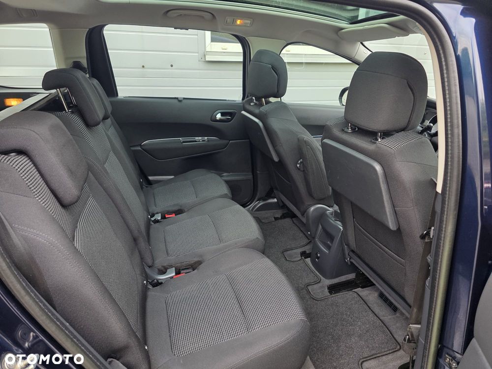 Peugeot 5008 - 25