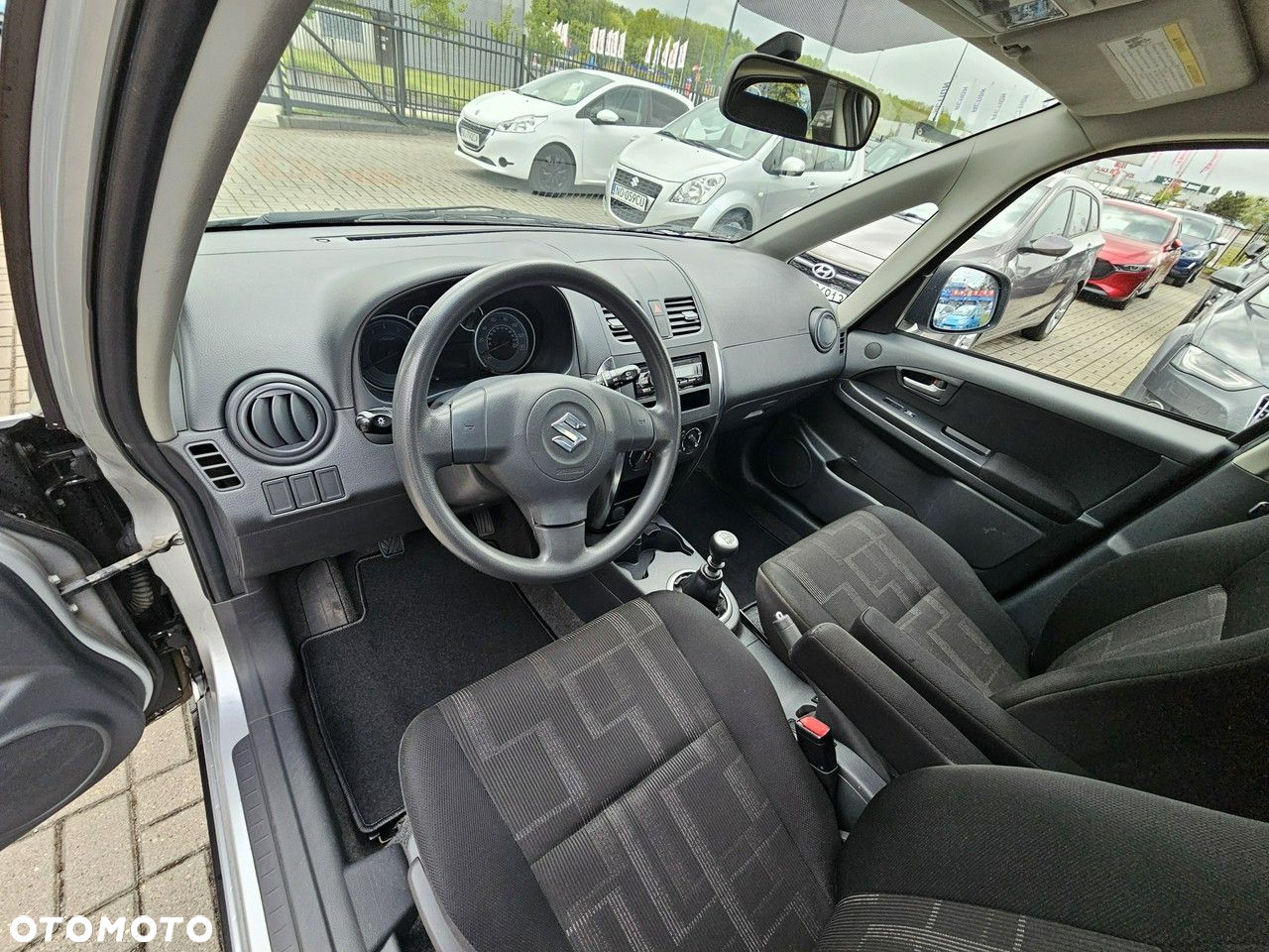 Suzuki SX4 - 23