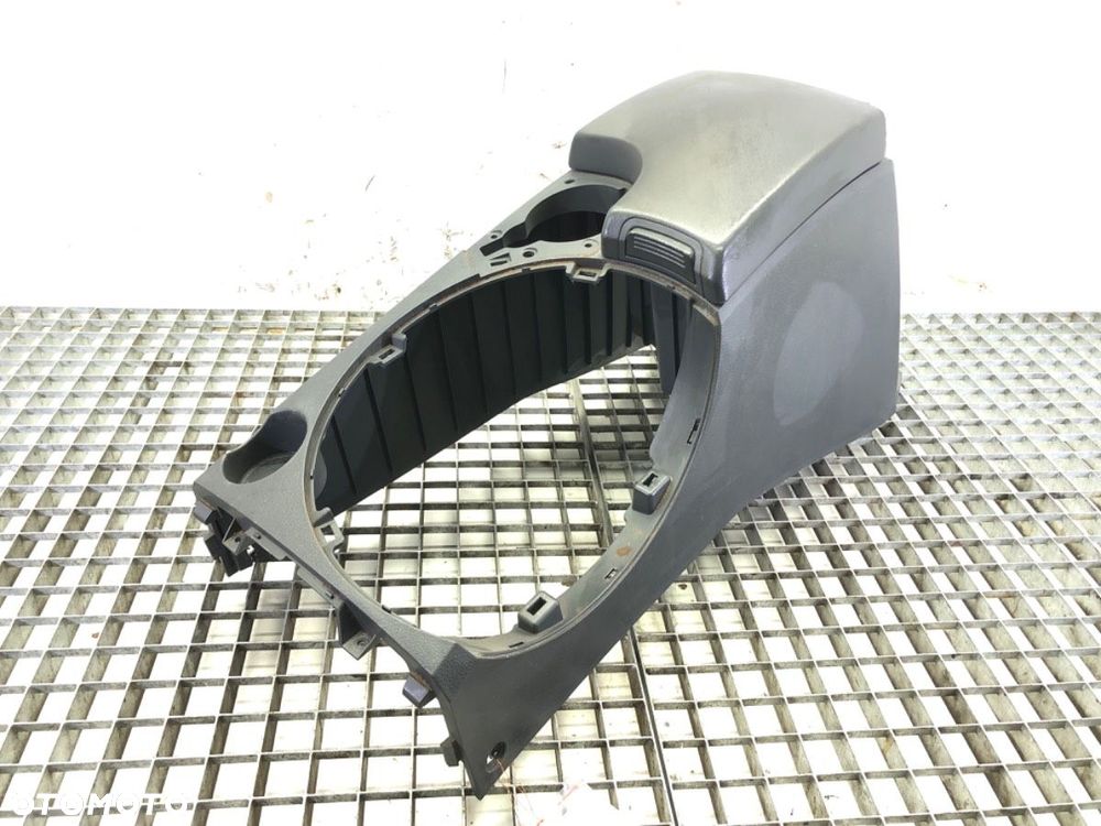 PODŁOKIETNIK  SSANGYONG KYRON 2005 - 2022 2.0 Xdi 4x4 104 kW [141 KM] olej napędowy 2005 - 2022 - 1