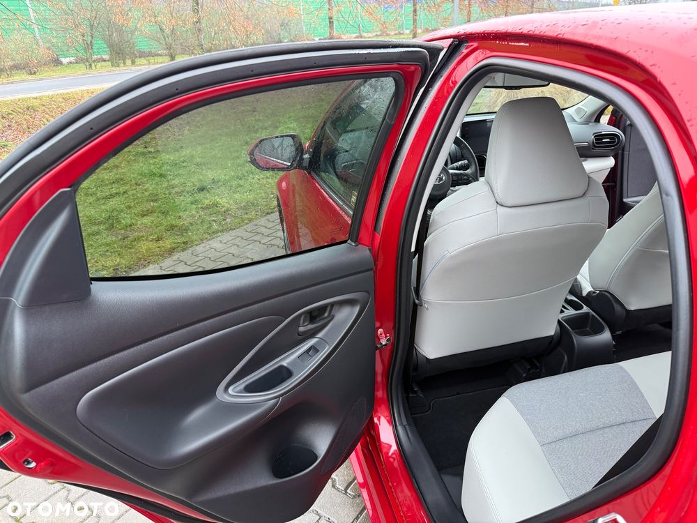 Toyota Yaris 1.5 Style - 17