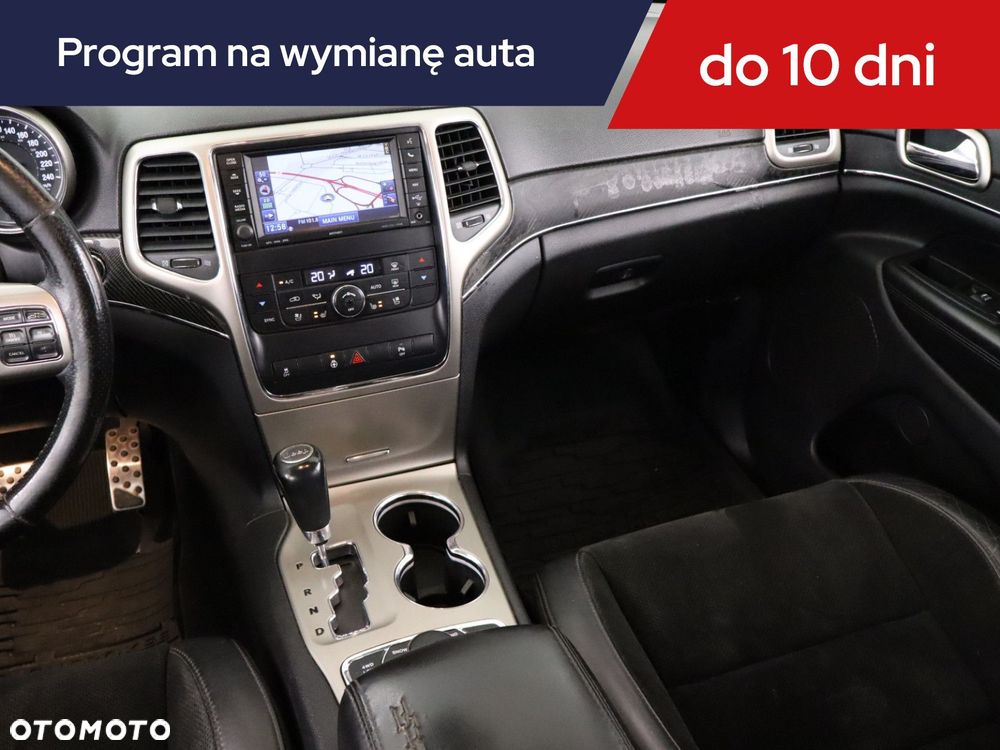 Jeep Grand Cherokee - 10