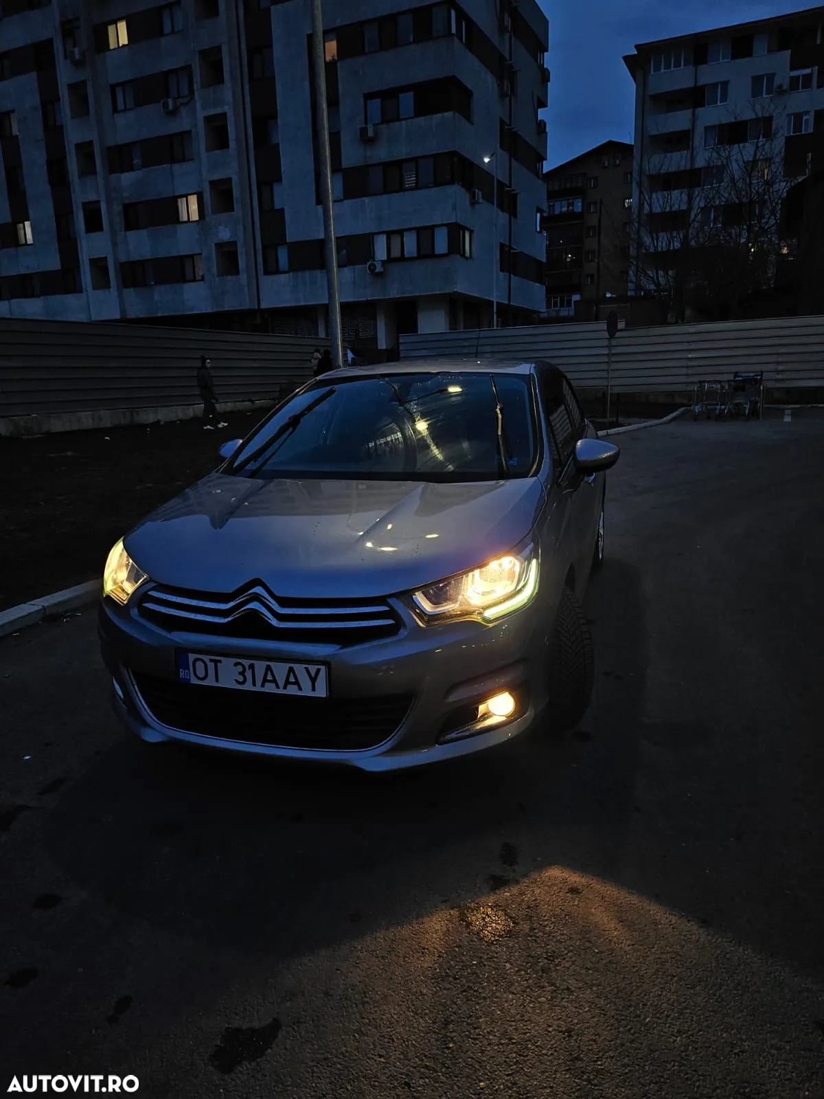 Citroën C4 PureTech S&S Feel - 4
