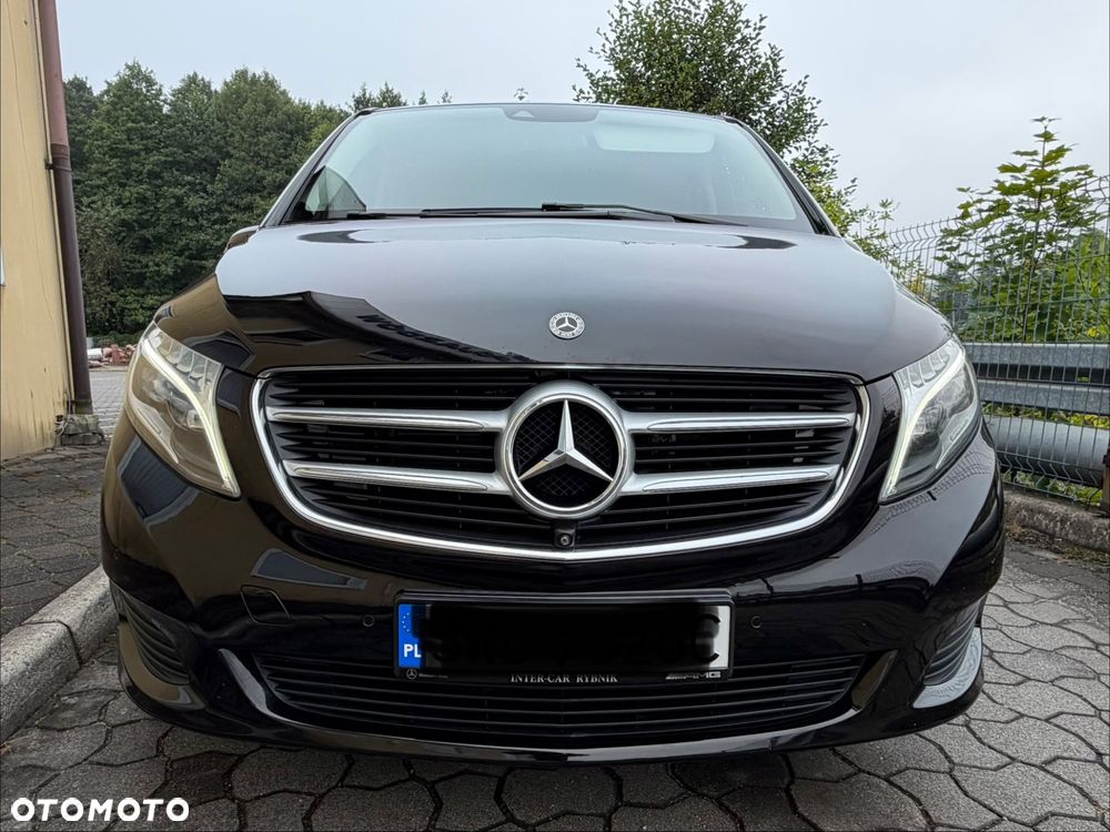 Mercedes-Benz Klasa V - 6