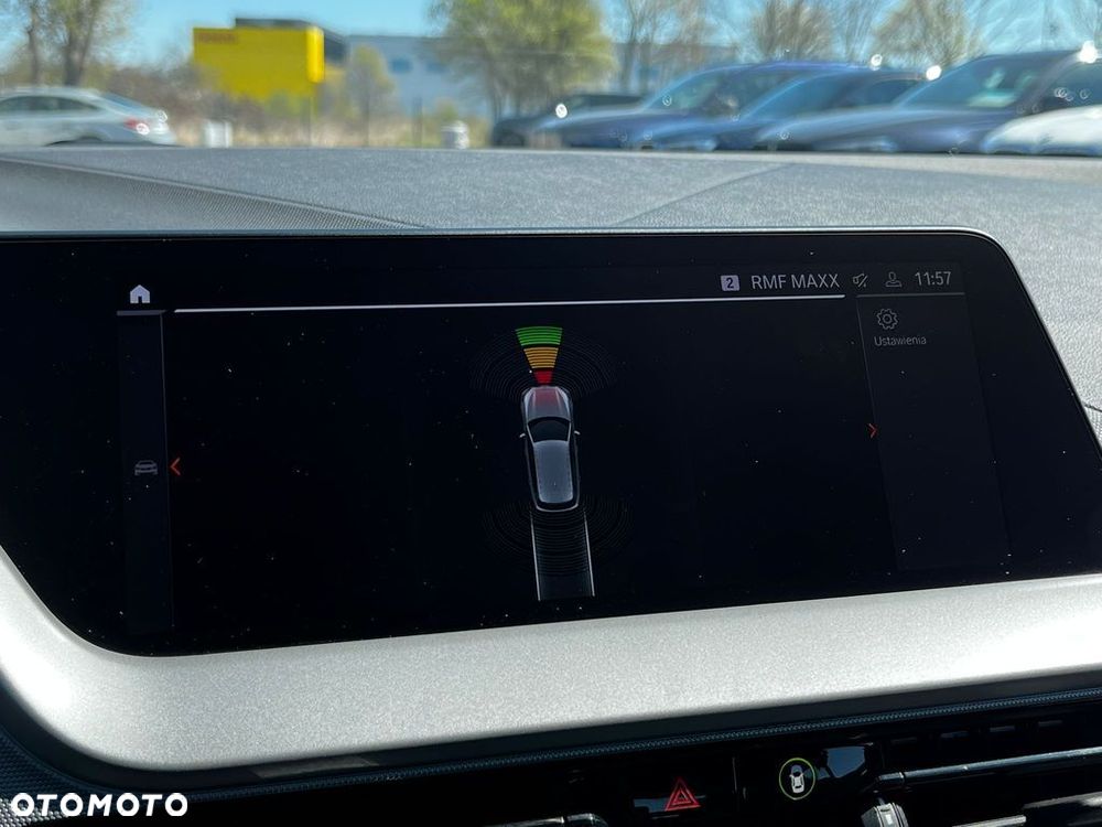 BMW Seria 1 118i Advantage - 16