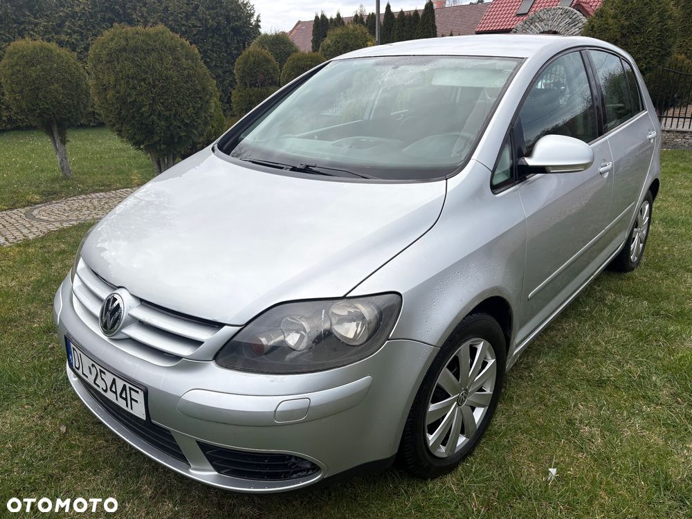 Volkswagen Golf Plus - 1