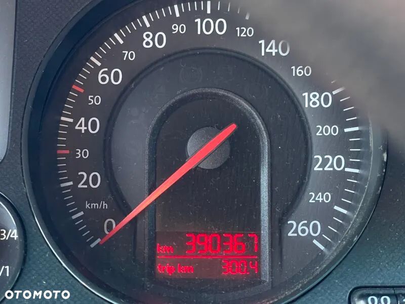 Volkswagen Passat - 6