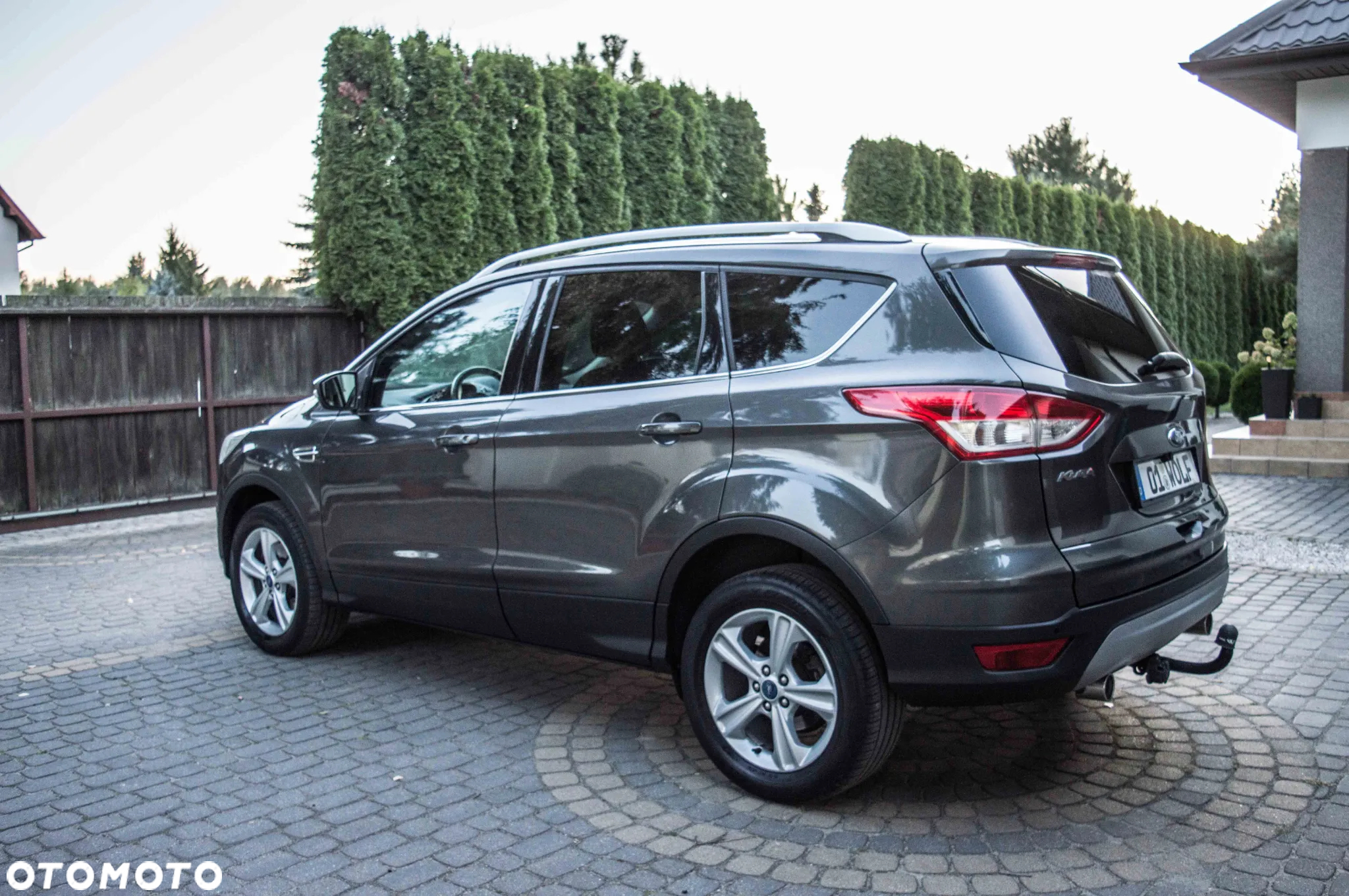 Ford Kuga 2.0 TDCi 4x2 Titanium - 6