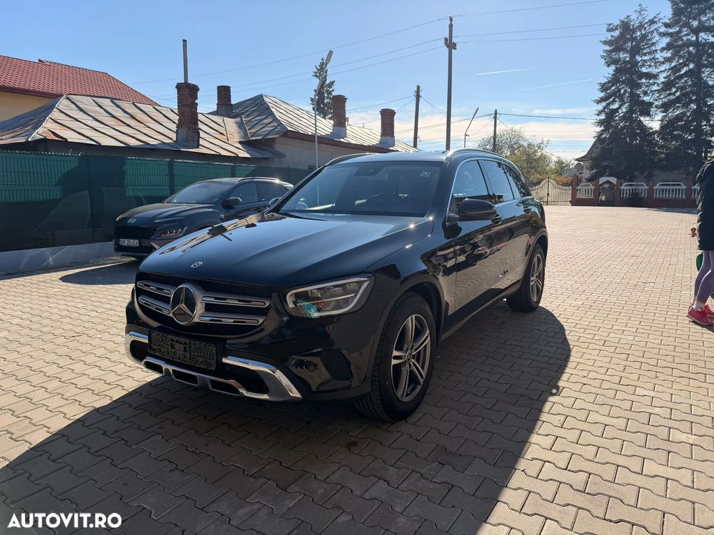 Mercedes-Benz GLC 220 d 4Matic 9G-TRONIC - 2