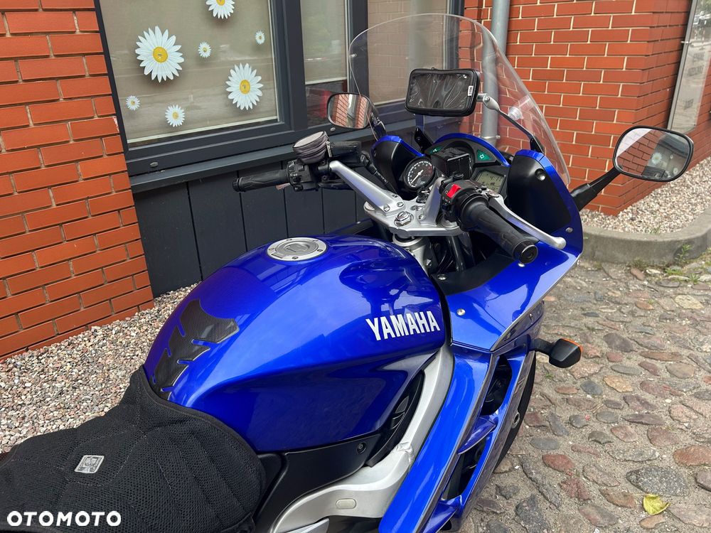 Yamaha FJR - 25