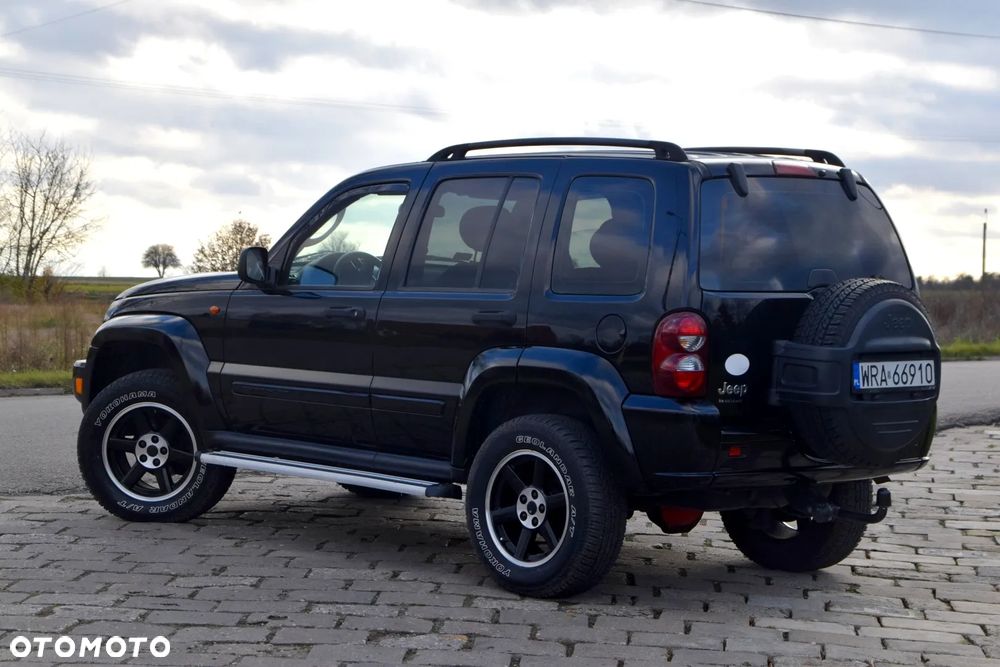 Jeep Cherokee 2.8 CRD Renegade - 11