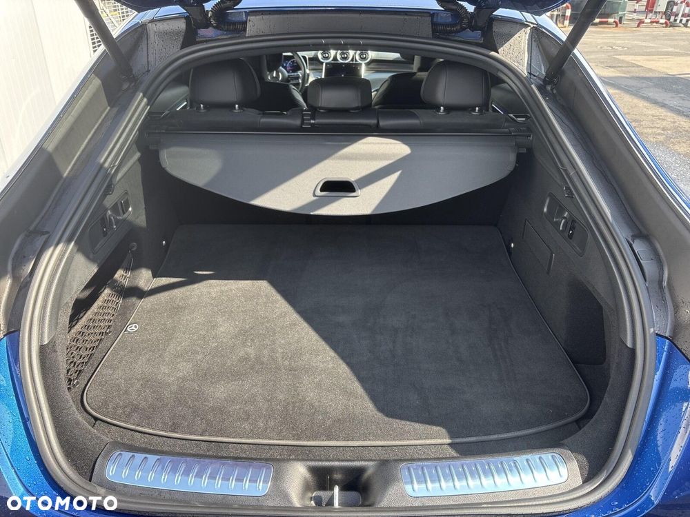 Mercedes-Benz GLC - 26