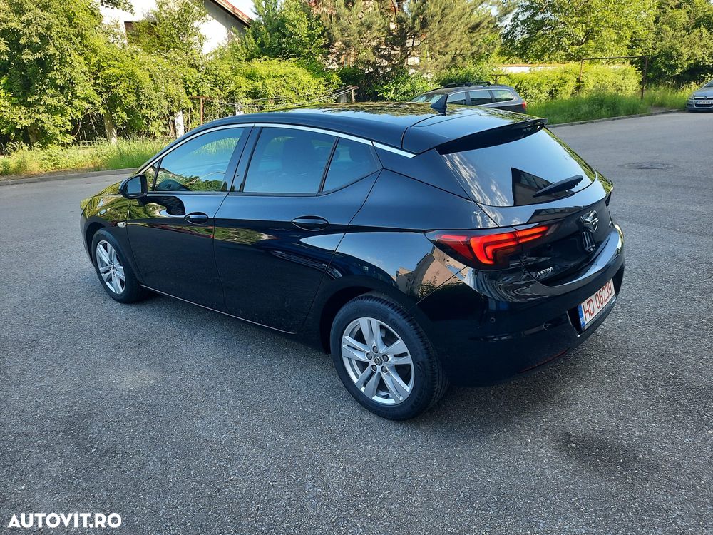 Opel Astra 1.6 D Automatik Start/Stop Business - 4