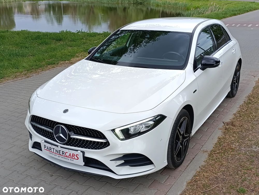 Mercedes-Benz Klasa A 250 E AMG Line 8G-DCT - 1