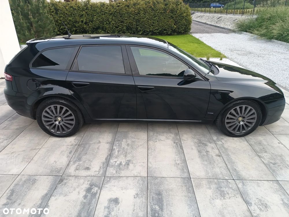 Alfa Romeo 159 1.9JTDM Q-Distinctive - 33