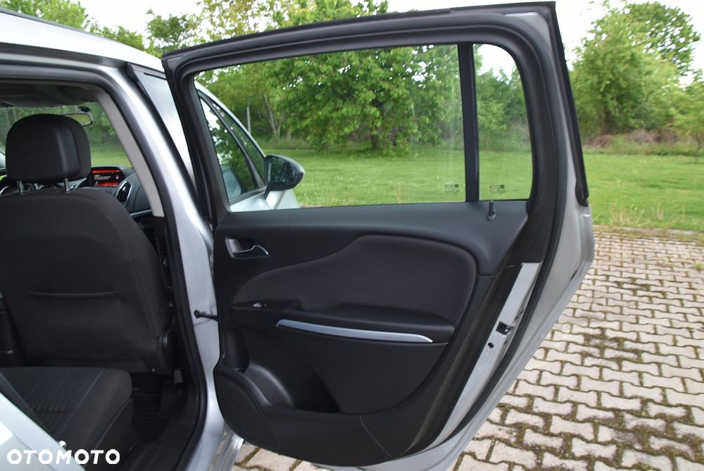 Opel Zafira - 18